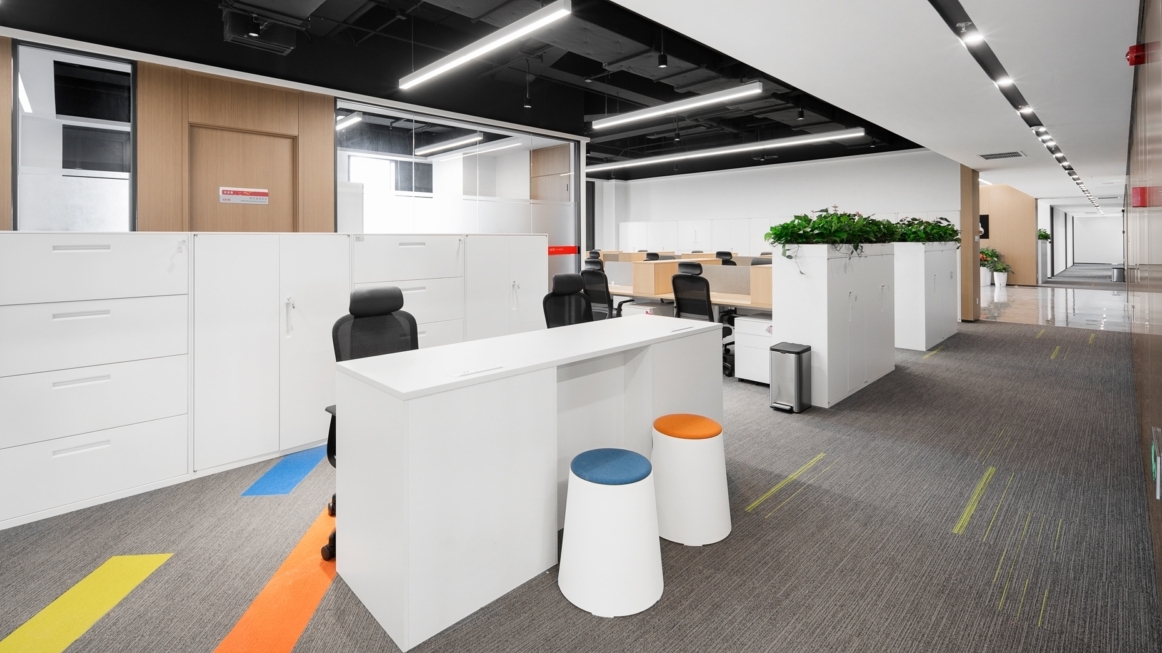 基礎設施軟件上海辦公室裝修案例2800㎡
